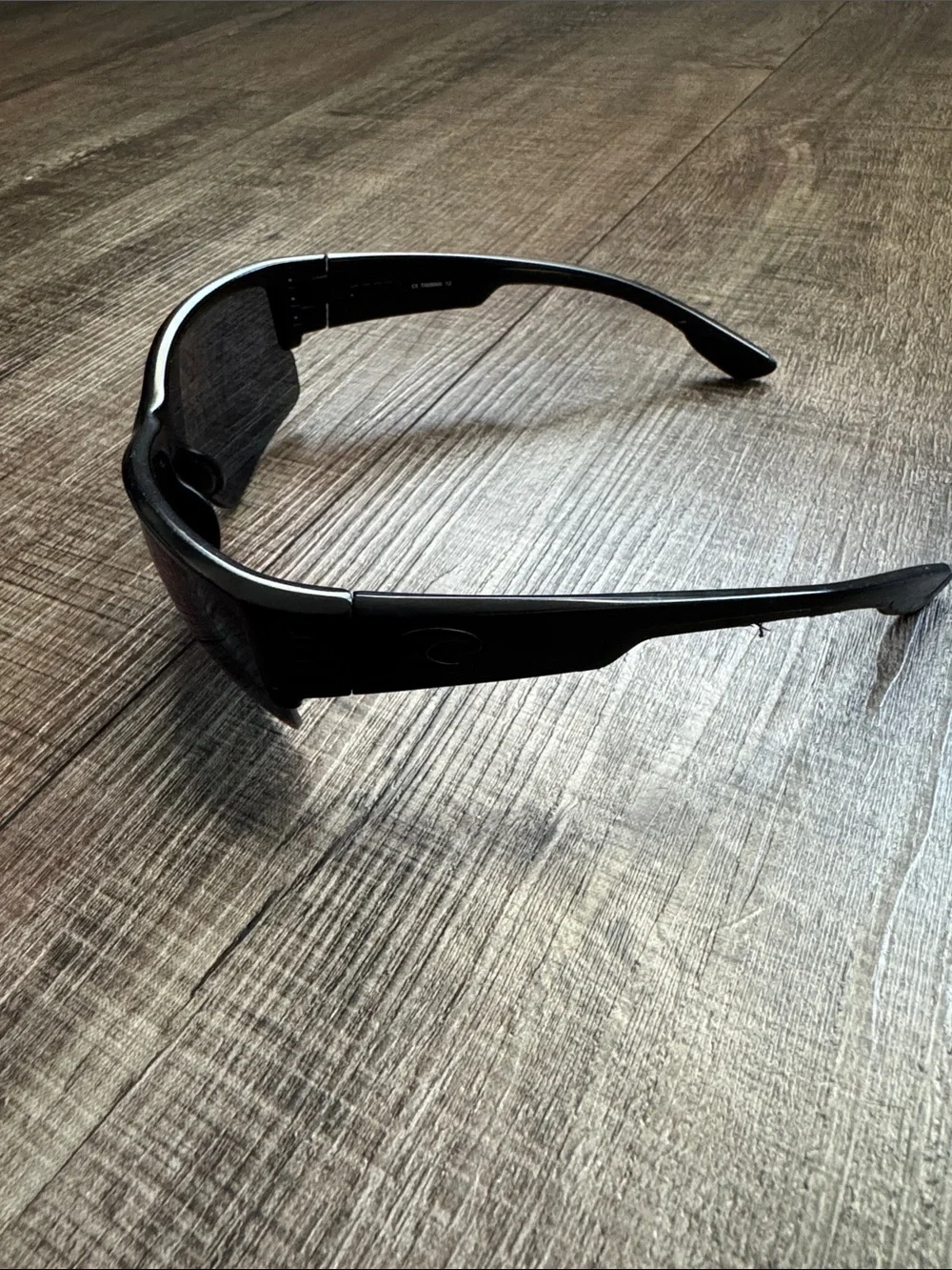 Costa Del Mar Hatch Men's Black Frame Polarized Blue Mirrored Sunglasses